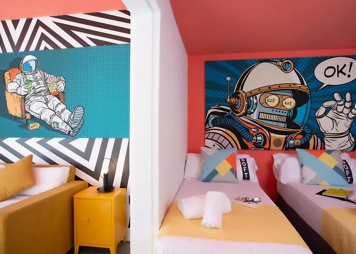 Casual Pop Art