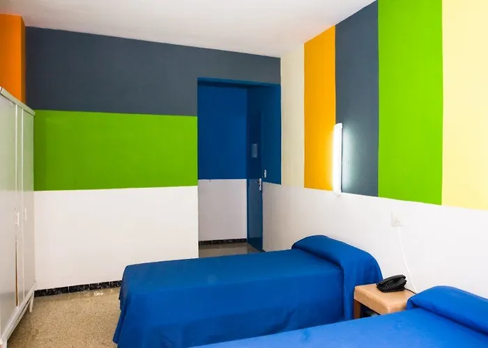 Hotel Casual Pop Art