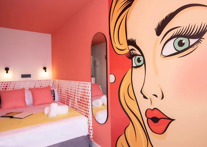 Casual Pop Art
