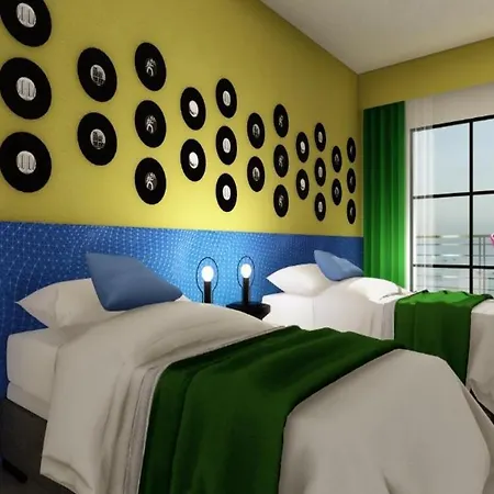 Casual Pop Art Hotel Benidorm