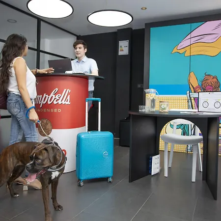 Casual Pop Art Hotel 3*