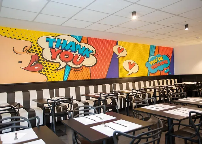 Casual Pop Art 3* Benidorm