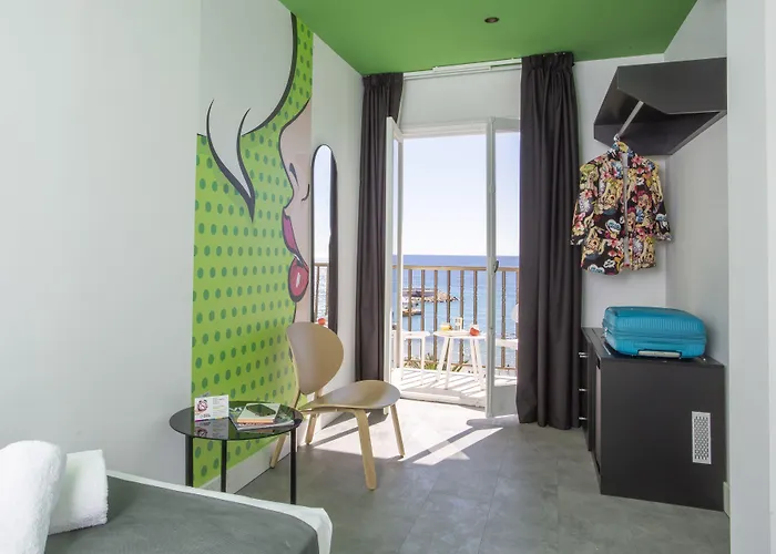 Hotel Casual Pop Art Benidorm