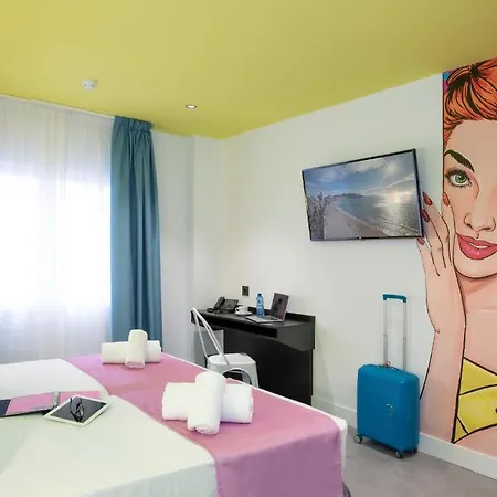 Casual Pop Art Hotel Benidorm